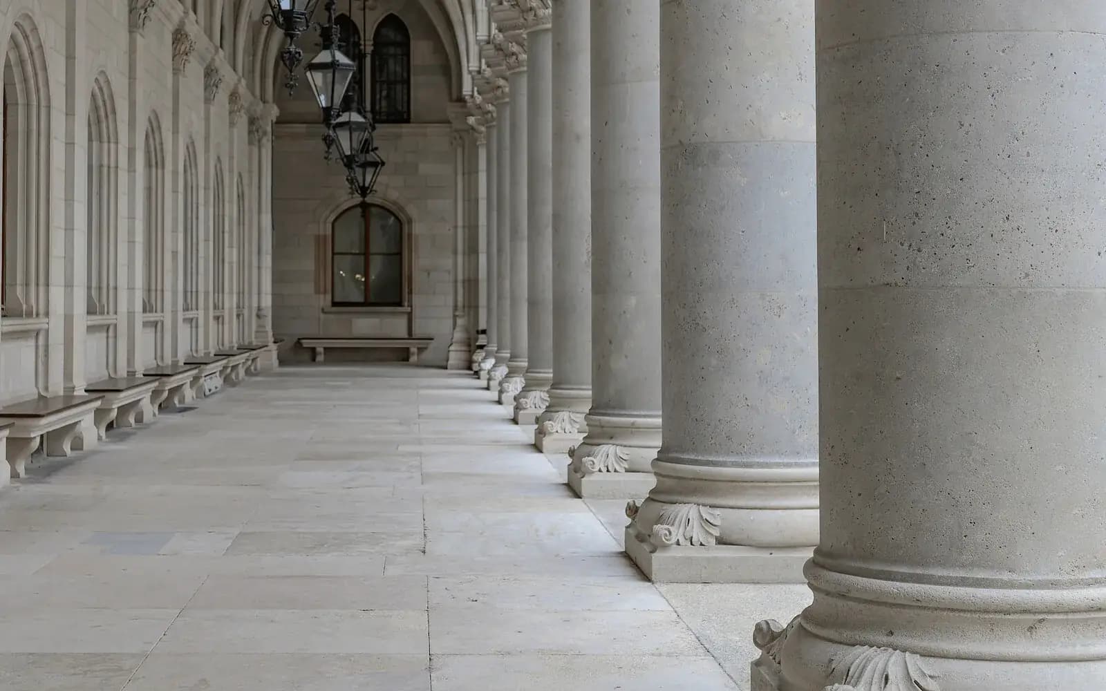 When an Estate Needs Surrogate's Court (Over $25K or Multiple Cars) — New York