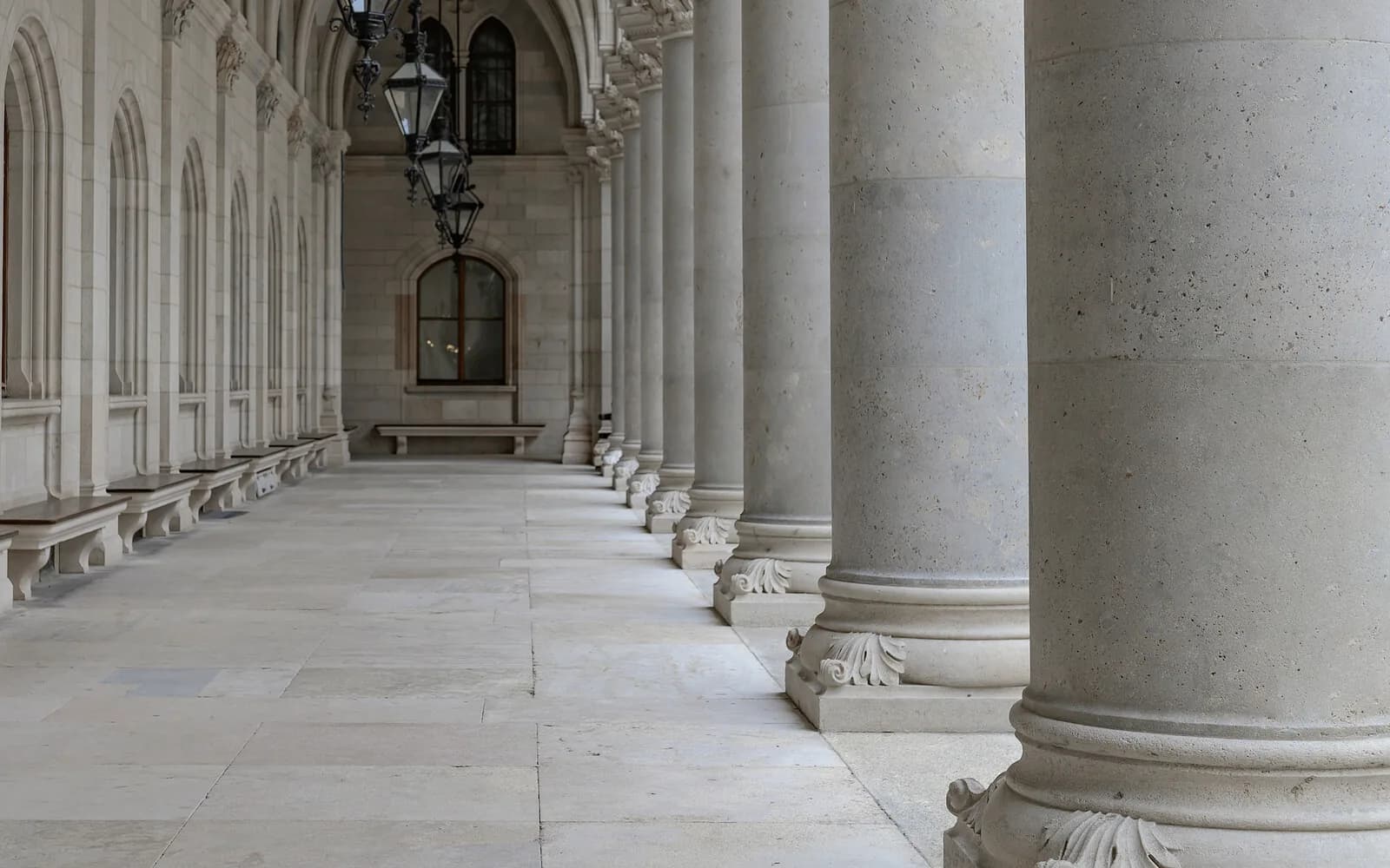 When an Estate Needs Surrogate's Court (Over $25K or Multiple Cars) — New York