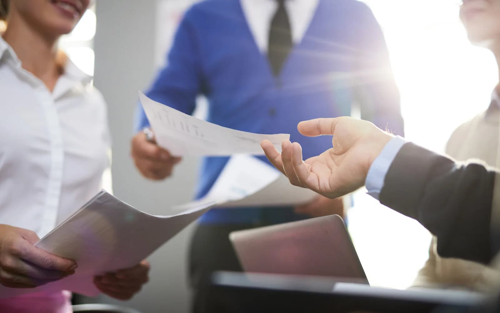 Your Rights at Pickup: Paperwork, Receipts, and When to Hand Over the Title — New York